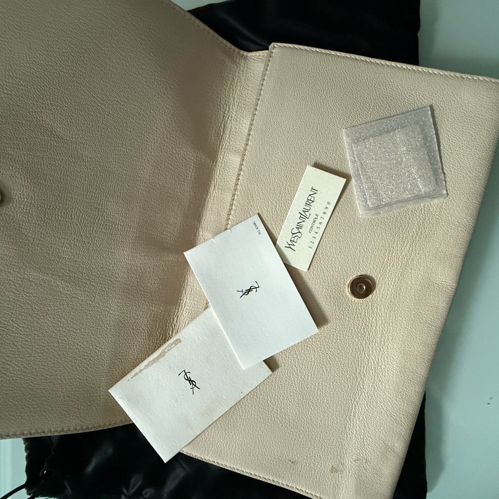 Yves Saint Laurent Cream Clutch - Picture 9 of 11